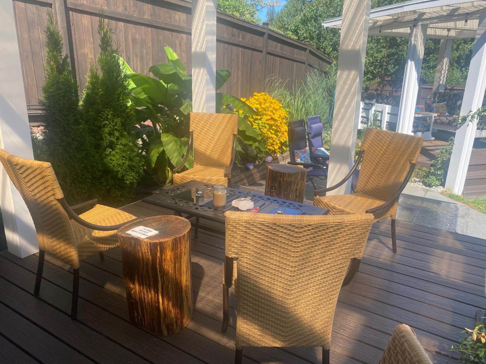 ナナイモ Rockwood House Bed & Breakfast エクステリア 写真